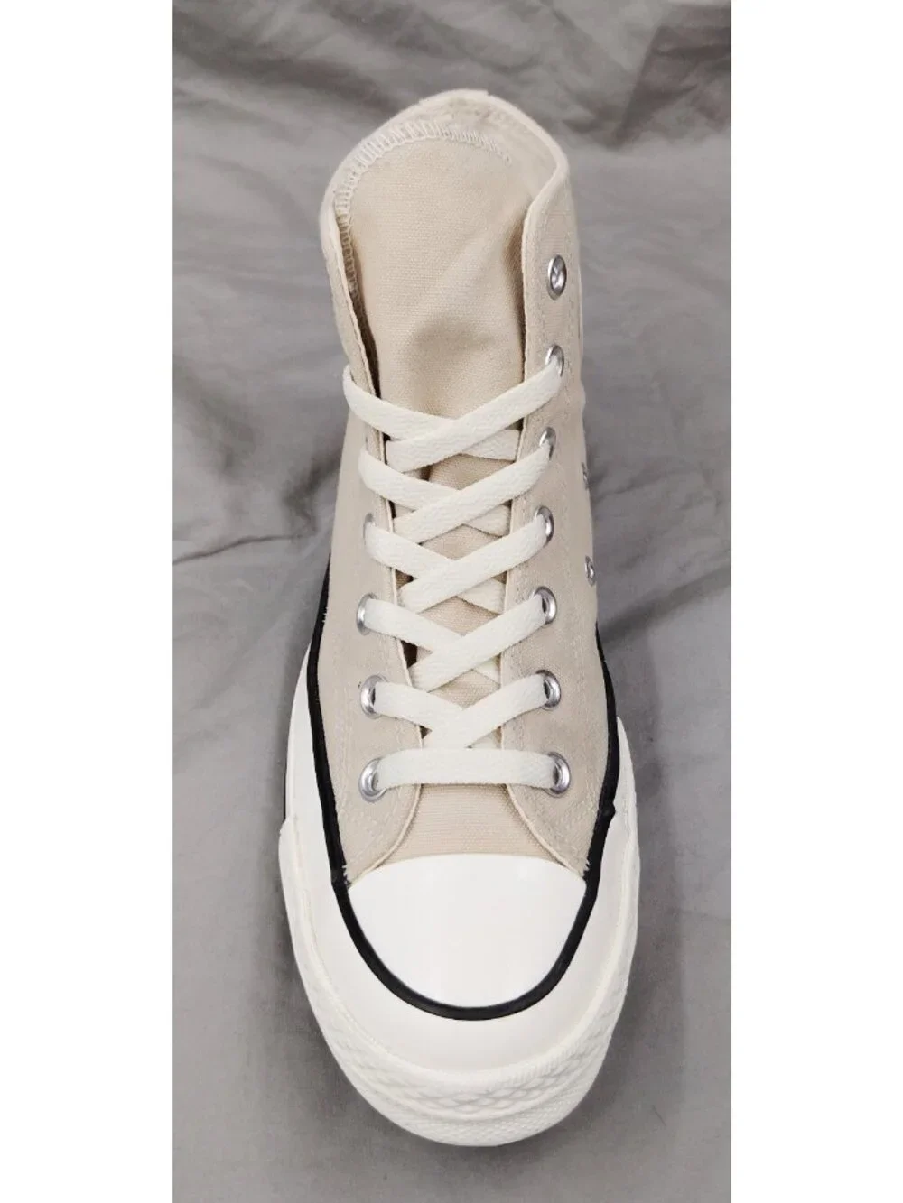 Converse step out